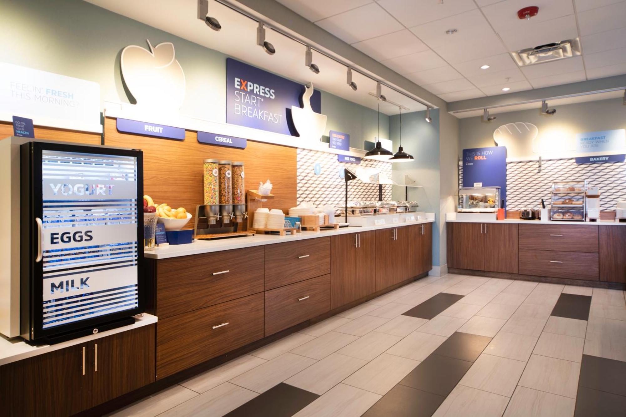 Holiday Inn Express & Suites - Florence - Cincinnati Airport By Ihg Exterior foto